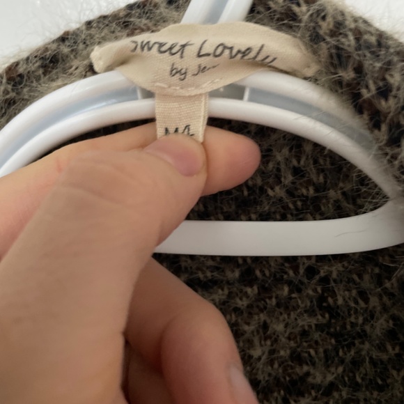 Sweet Lovely by Jen M/L Gorgeous Fuzzy Cardigan - Picture 2 of 2